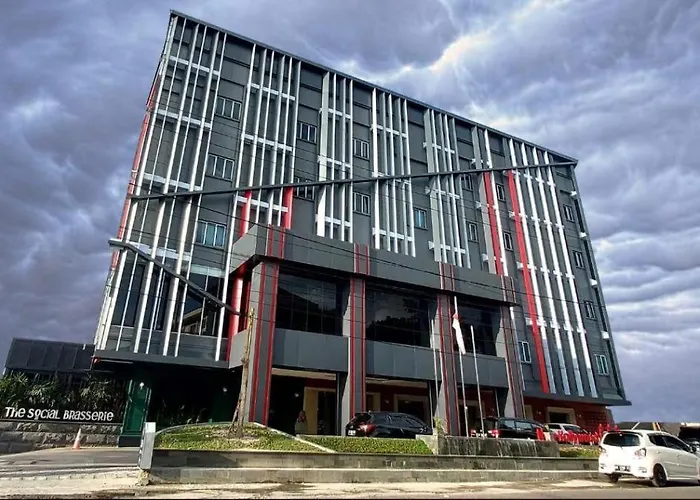 New Hollywood Hotel Pekanbaru